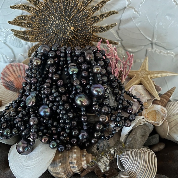 Monies  23 strand Baroque Pearls Bracelet - Picture 12 of 16